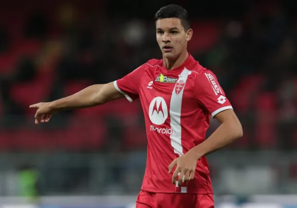 Valentin Carboni Peluang Kembali untuk Piala Dunia Klub