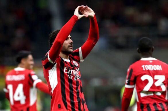 Theo Hernandez Masih Ragu Pindah ke Al Hilal