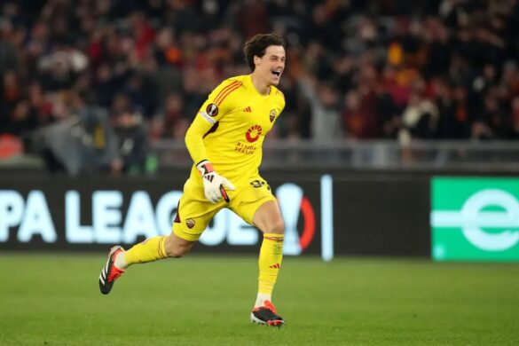 Roma Dekati Perpanjangan Kontrak Mile Svilar